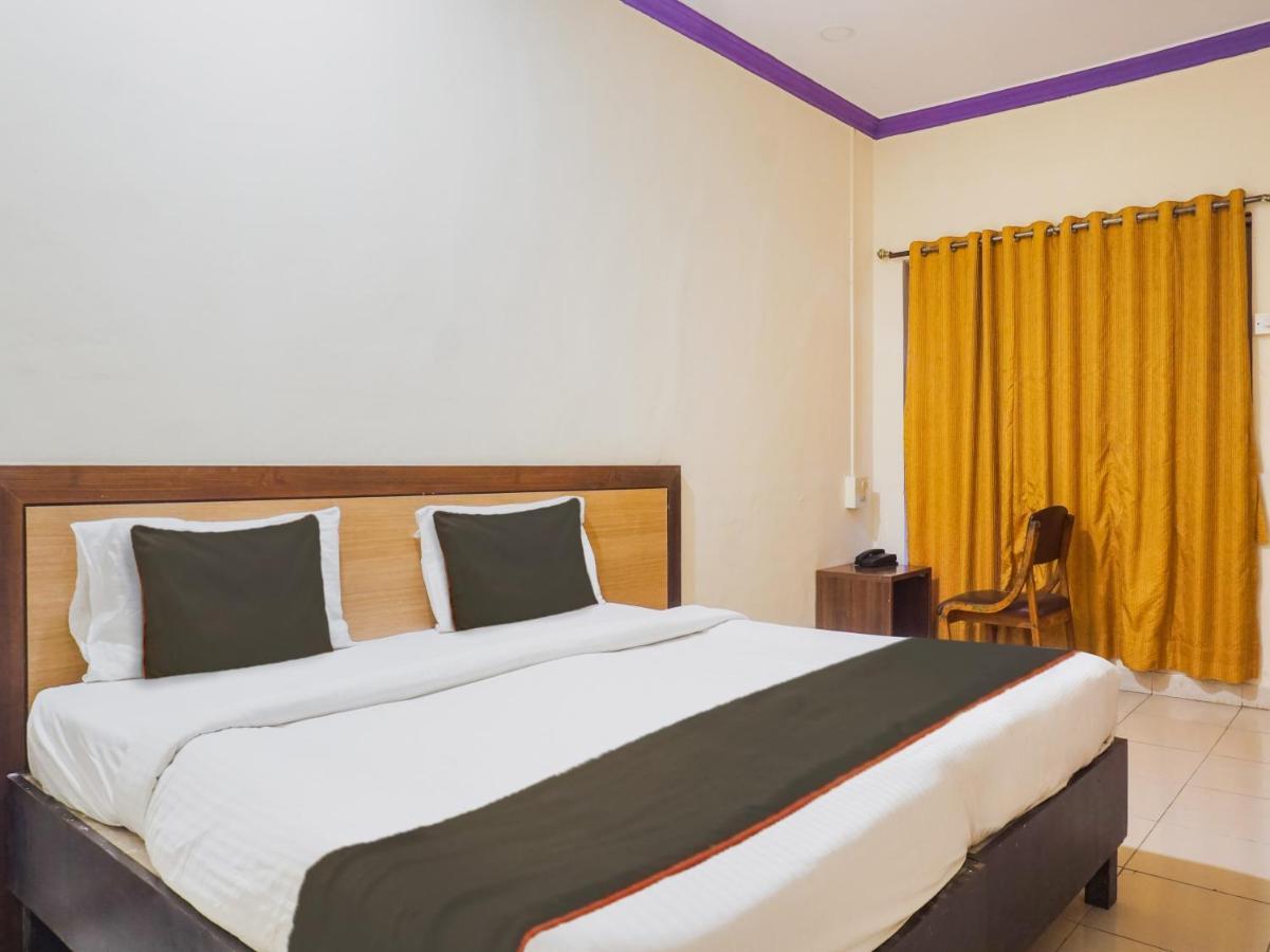 Collection O Orchard Resort Pune Exterior photo